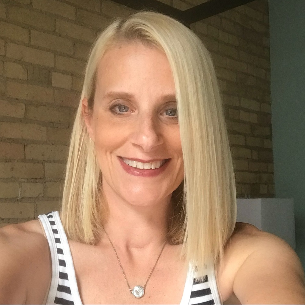 Meet your Posher, Julie